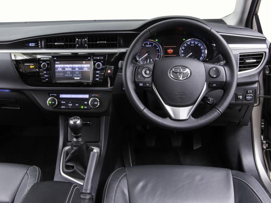  Toyota Corolla 2013 года  (ZA) (фото 12 из 19)